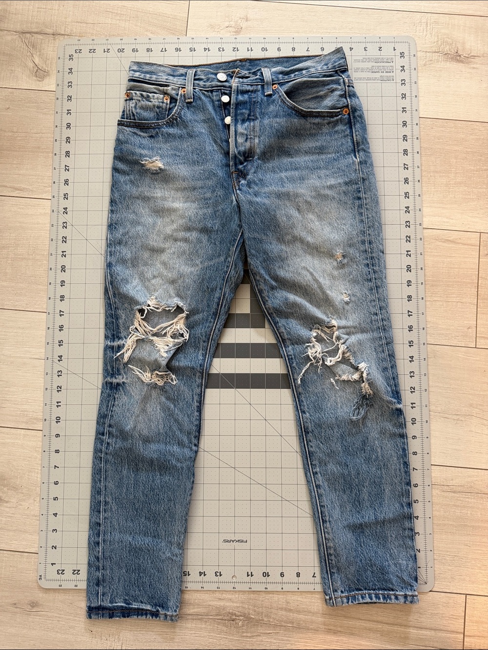 Levi’s 501s skinny W26 L28